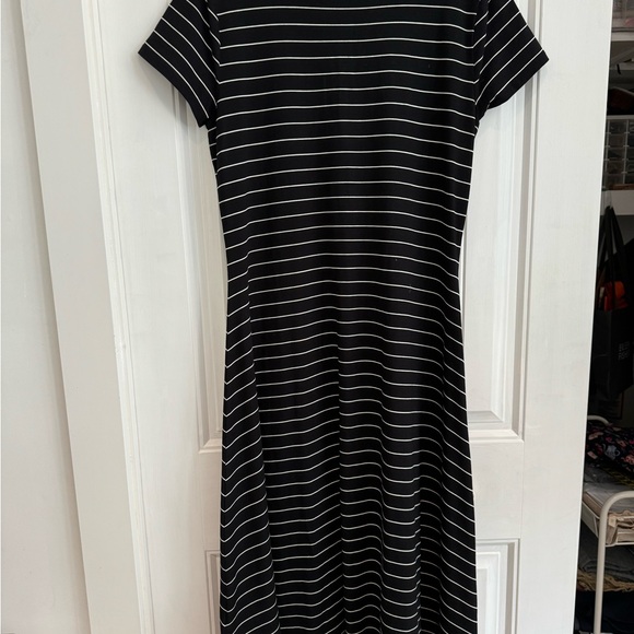 Black and white striped Brooks Brothers maxi dress size L like new - Picture 2 of 3